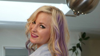 Sara Moon