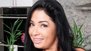 Monica Santhiago