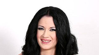 Vanessa Shine