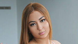 Caro LondonX
