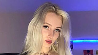 Emily Blonde